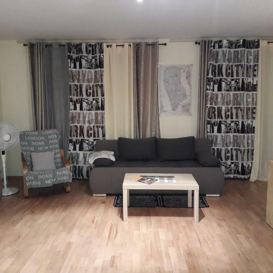 Nyc Apartment Krasków Eksteriør bilde